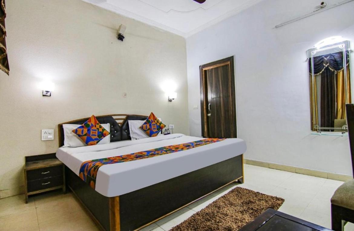 The For You Hotel & Restaurant Rishikesh Luaran gambar