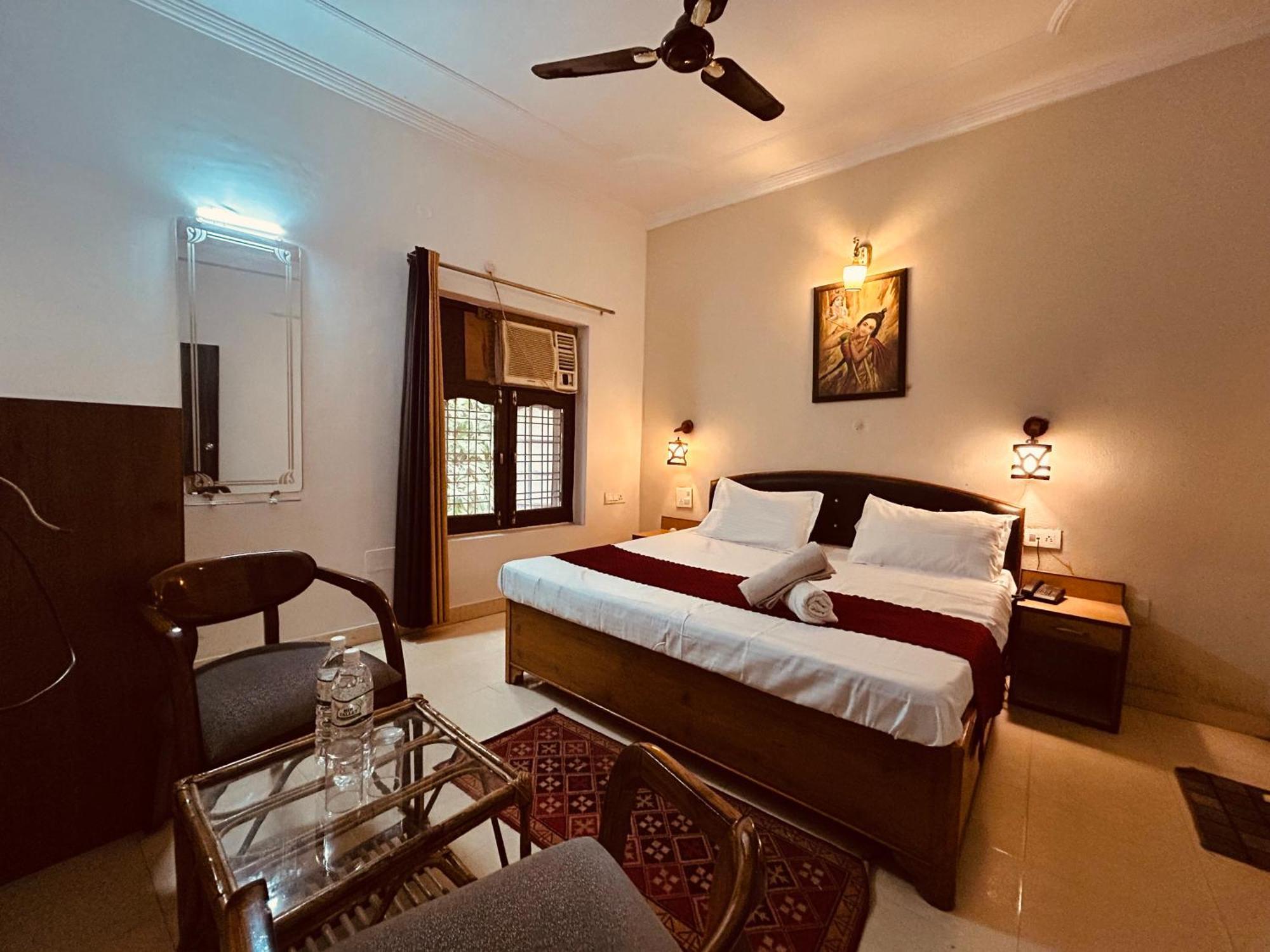 The For You Hotel & Restaurant Rishikesh Luaran gambar
