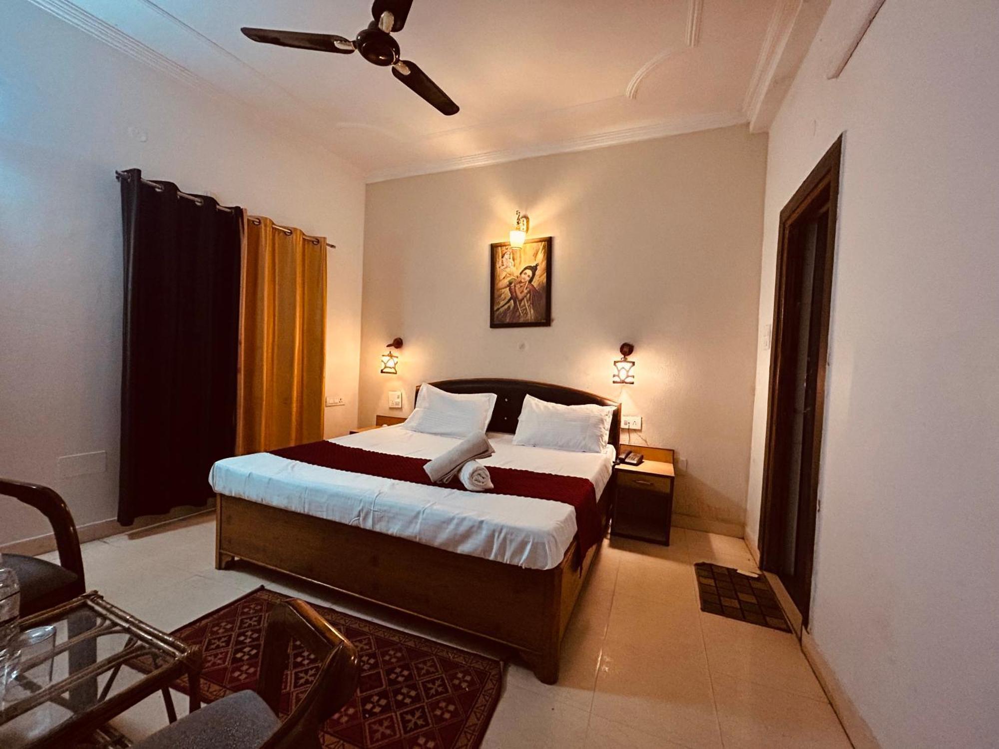 The For You Hotel & Restaurant Rishikesh Luaran gambar
