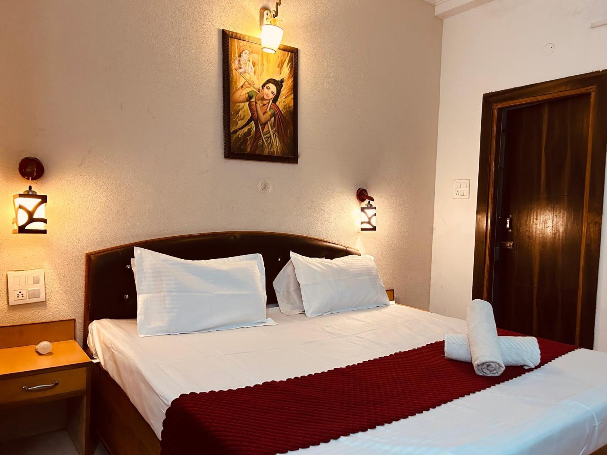 The For You Hotel & Restaurant Rishikesh Luaran gambar