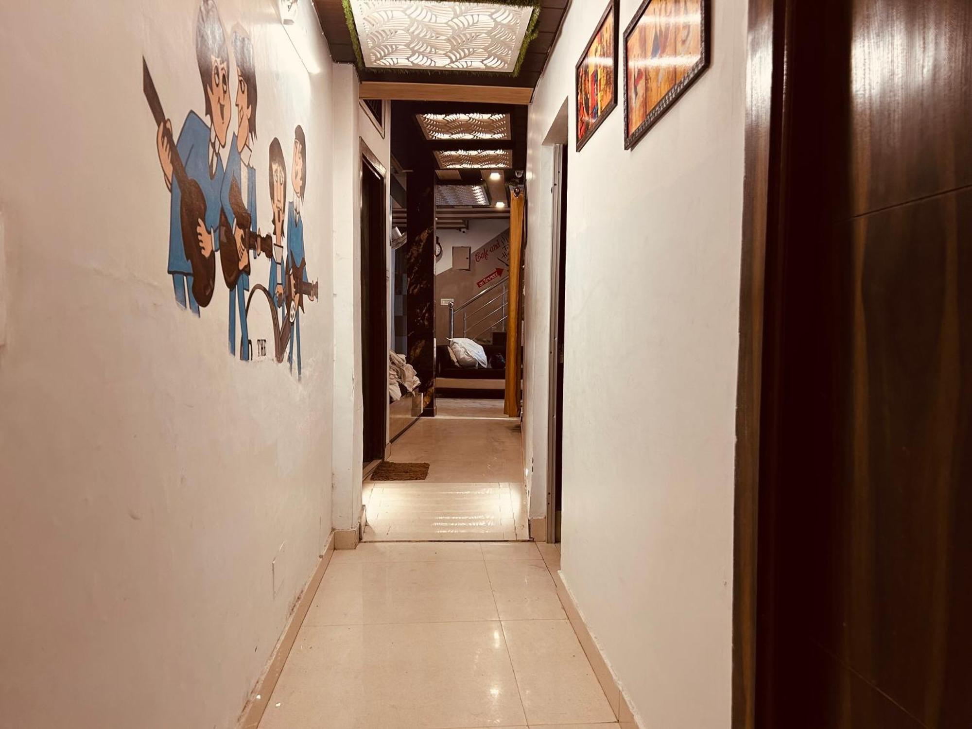 The For You Hotel & Restaurant Rishikesh Luaran gambar